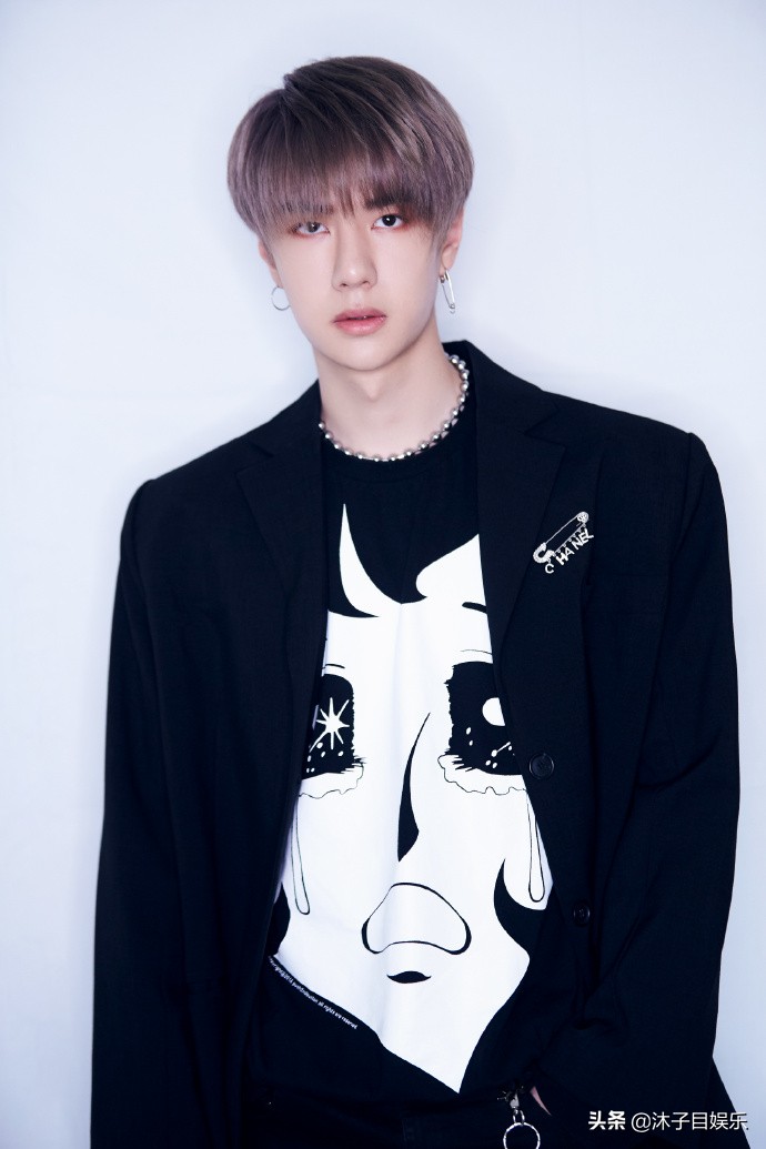 娱乐圈十大经典男明星,盘点娱乐圈最帅的六位男明星