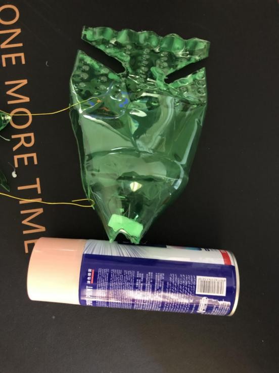 废物利用手工假山鱼缸,矿泉水瓶废物利用养金鱼