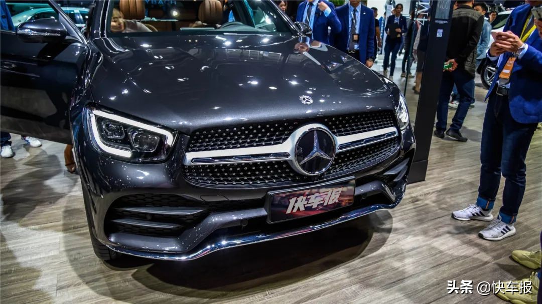 最新深度测评全新奔驰glc,新款奔驰glc深度测评