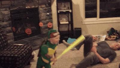 女子网购18件衣服旅游后全部退货：为教养买单，是成年人的*规则潜**