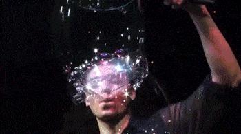 搞笑gif开心一刻,搞笑gif段子妹子你太皮了