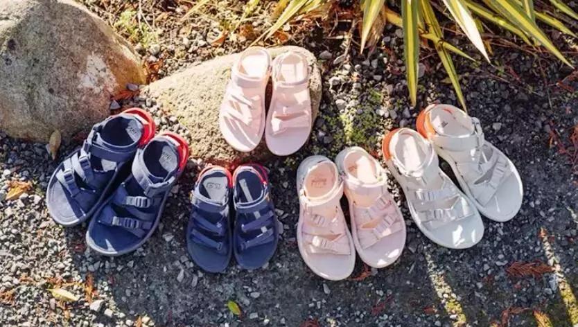 推荐几款比较时尚年轻的男休闲鞋,春夏必备的三双潮鞋男士