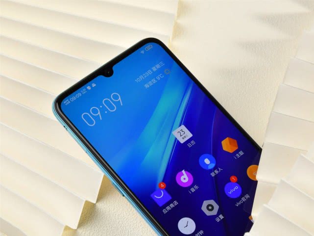 千元游戏机推荐玩机报告,打游戏百元机最值得入手的一款