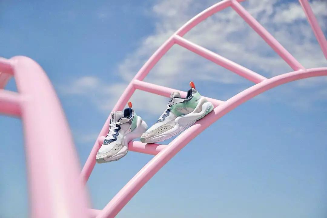 泫雅同款运动鞋,倪妮运动鞋