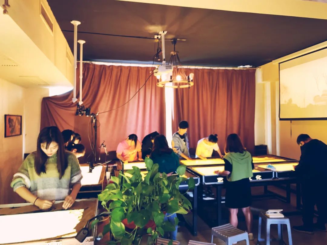 线上沙画师训课程已全面开启！帮助你的学校开启少儿沙画课程