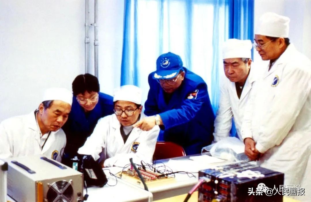 中国*产党共**人的精神谱系|我们的*途征**是星辰大海