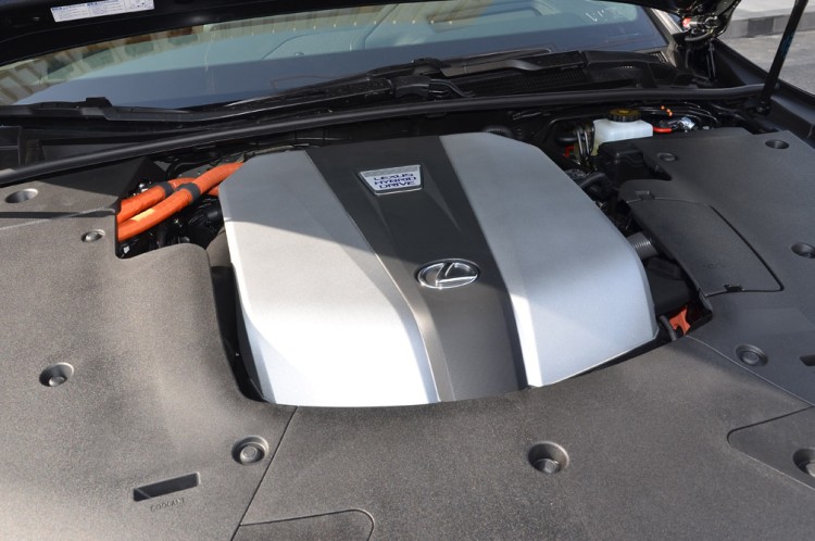 雷克萨斯ls500h二手车,38号车评中心测试雷克萨斯ls500h