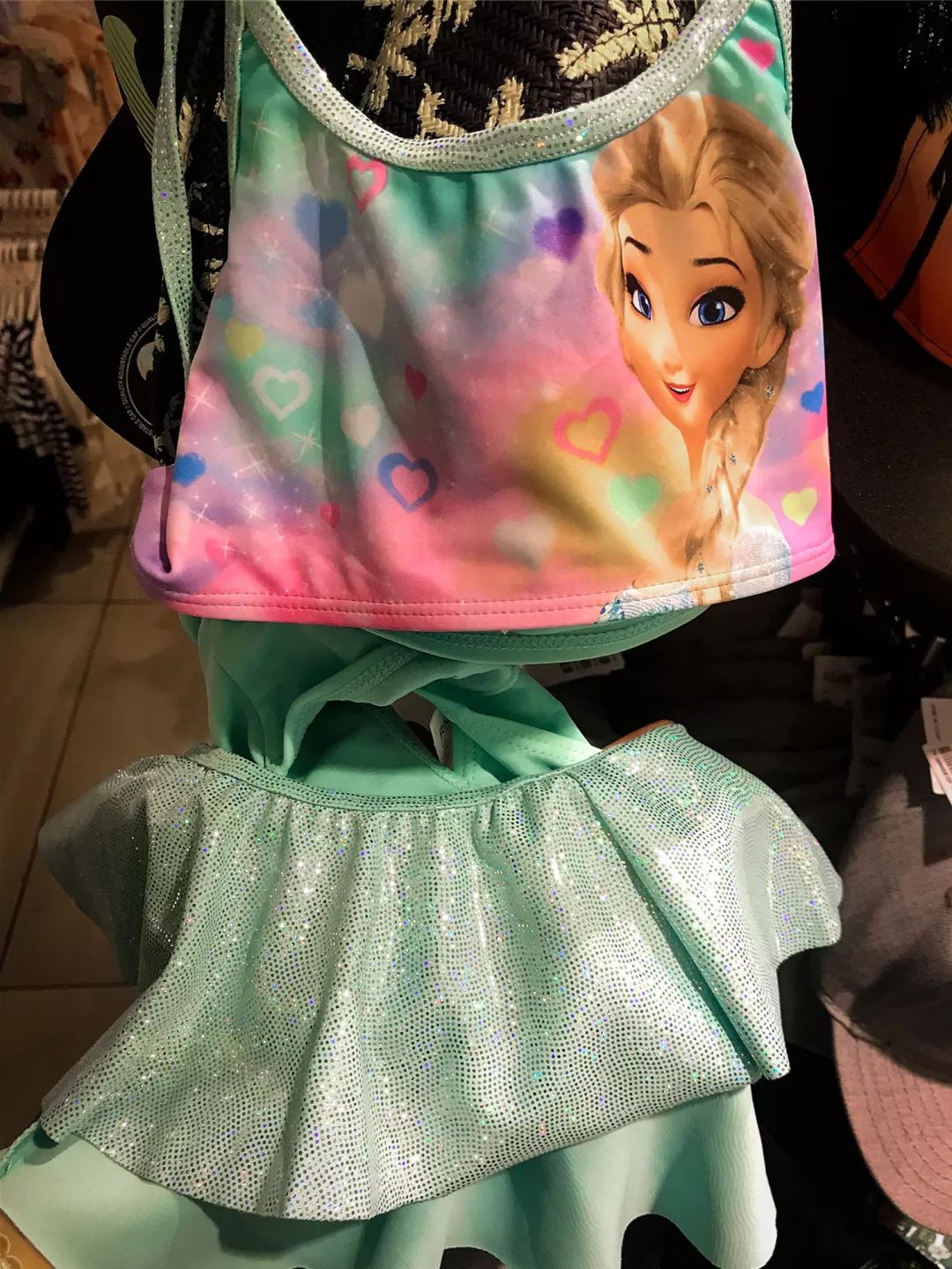 新手泳衣如何选购好的品牌,如何选择合适的儿童泳衣