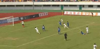 男足的基本过人动作,男足经典球