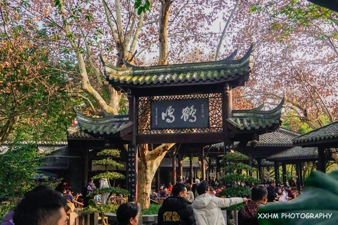 成都本地人去的最好吃的美食,中国姑娘吃成都美食