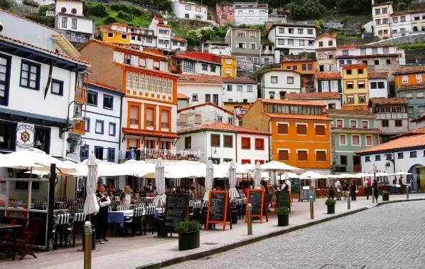 西班牙最美的15座小镇,西班牙最美乡村小镇