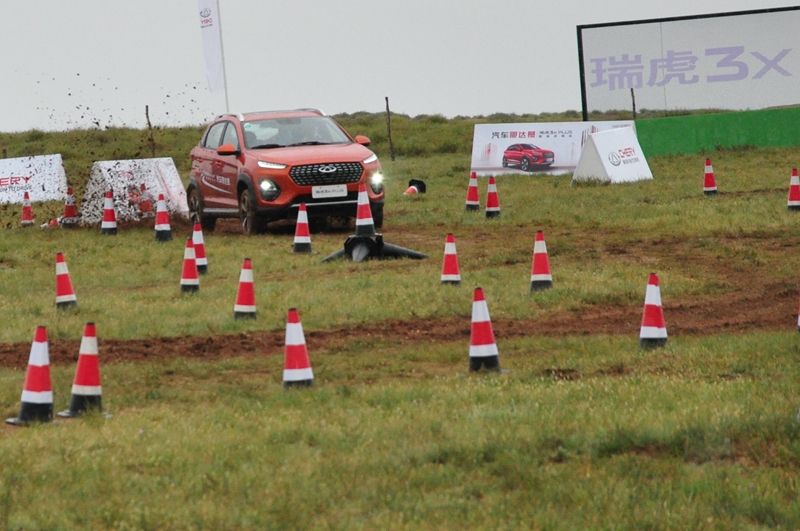 奇瑞瑞虎3xplus自驾游床车,奇瑞瑞虎3xplus质量怎么样