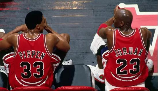 *男猛**必看！史上最伟大的传奇，真正的满分神作