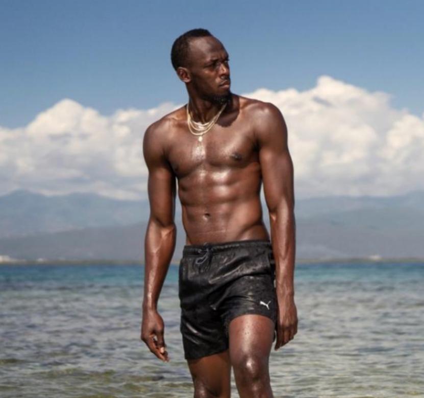 现在的博尔特大肚腩,博尔特是怎么练出腹肌的