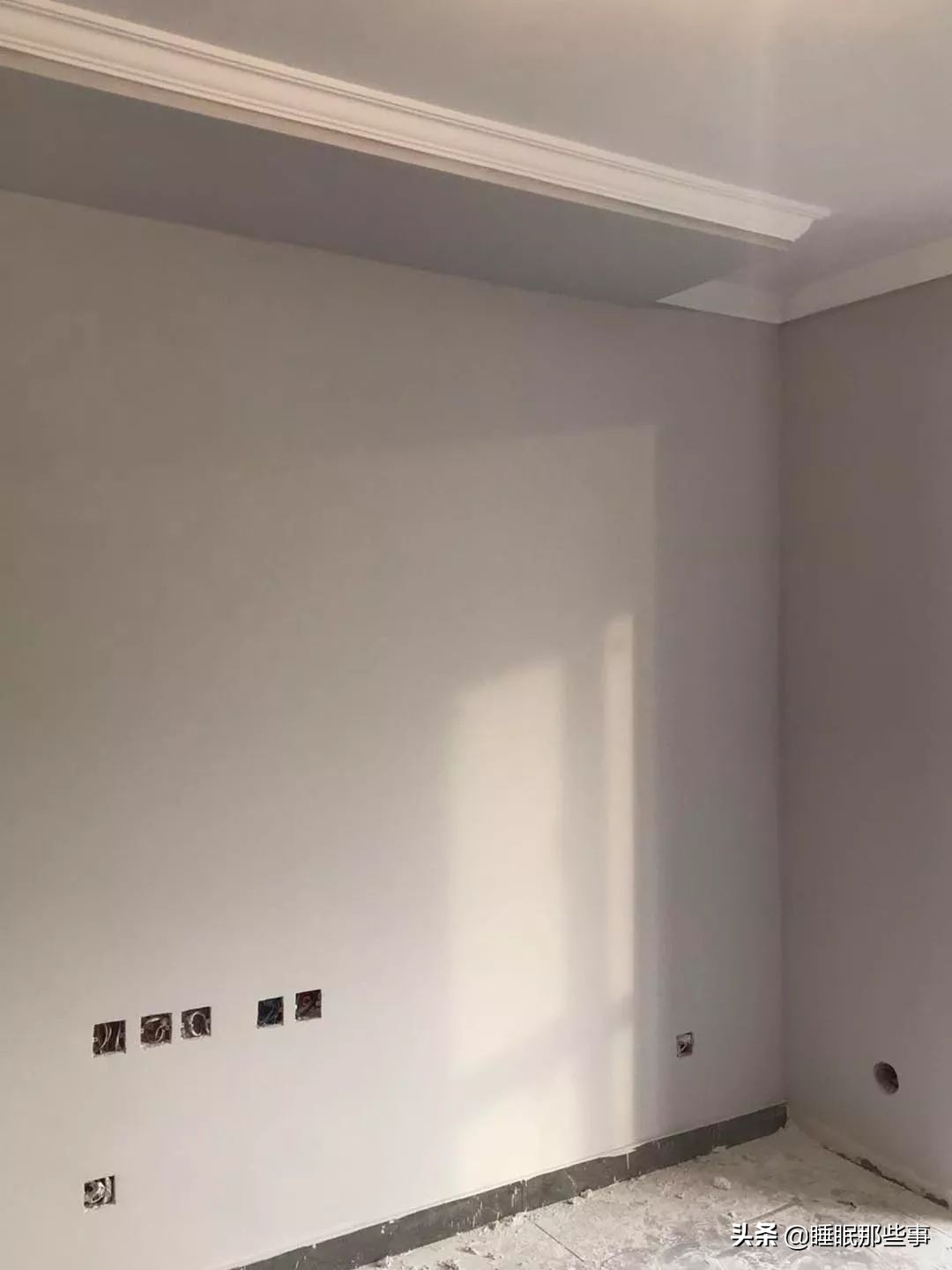 都芳墙漆色号小红书,小红书刷墙颜色推荐原木风