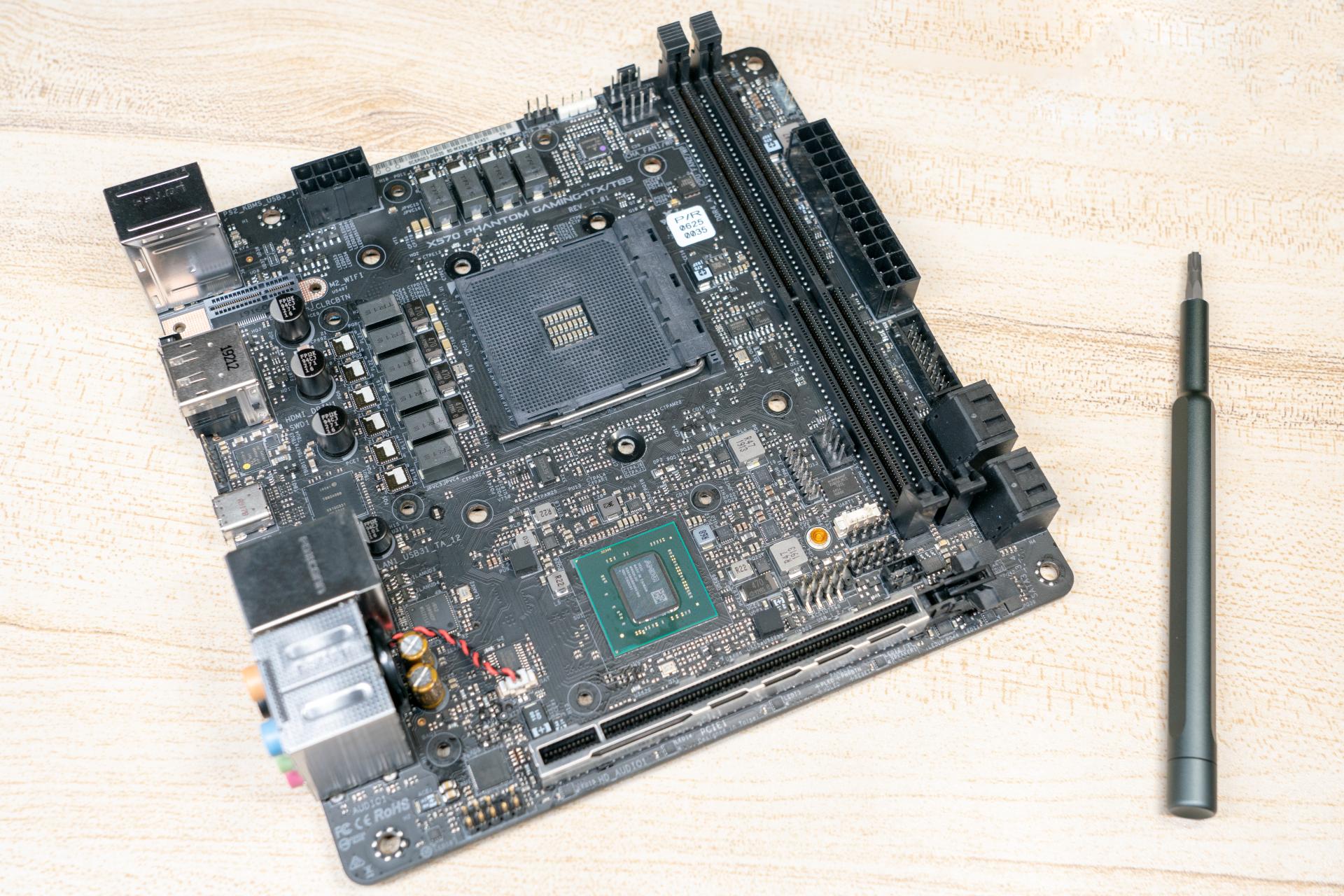 华擎x570phantomitx,华擎x570itx雷电3