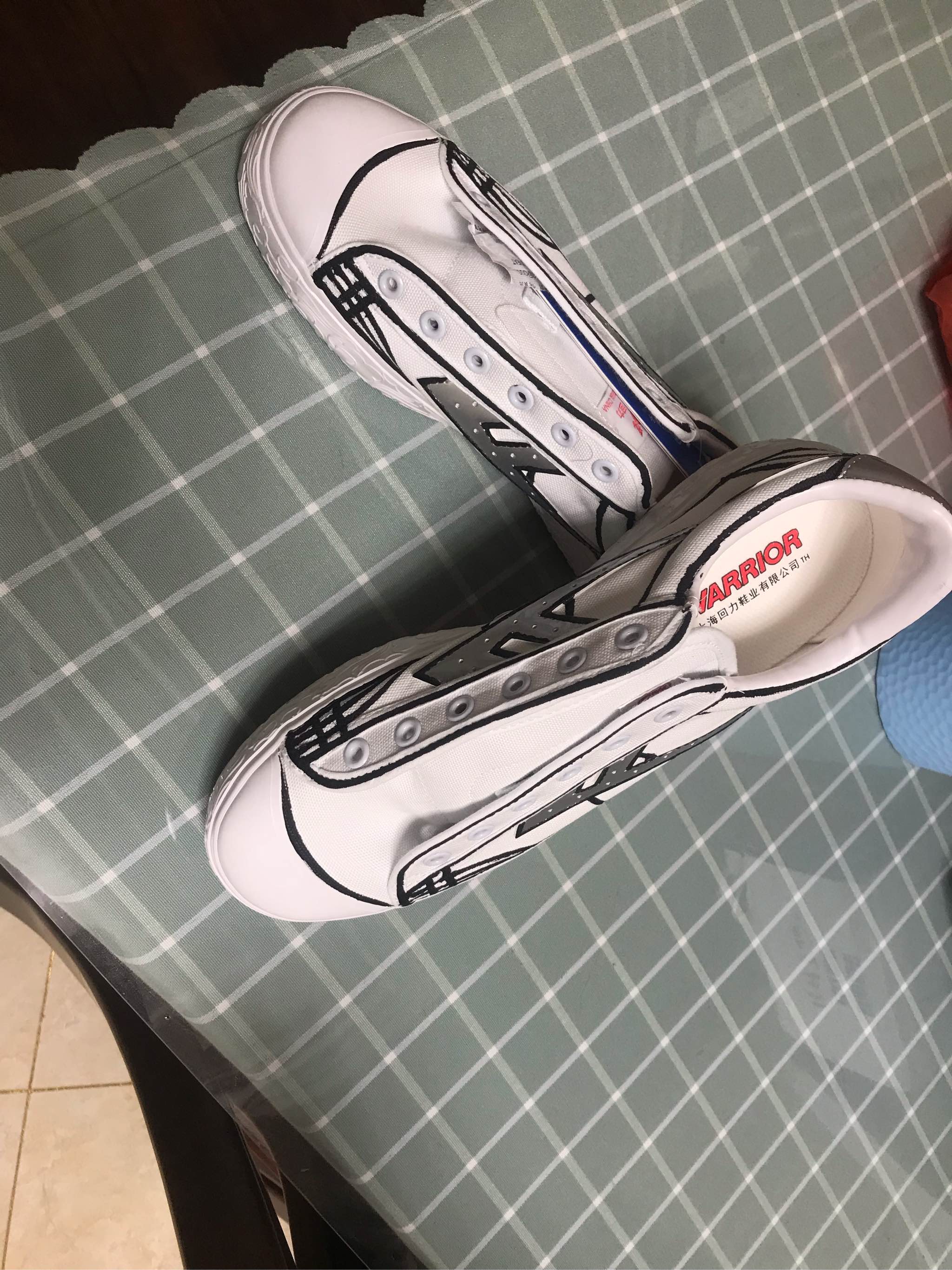 回力男鞋手绘,回力二次元手绘鞋