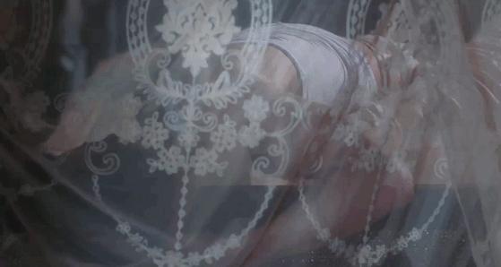 香艳、荒诞、堕落…这么绝的故事，拍不好我真心疼