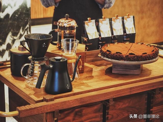 最有特点的一家星巴克,法国豪华星巴克