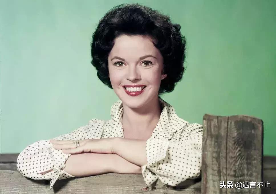 王源抽烟影响恶劣珍惜公众形象,王源抽烟的后果