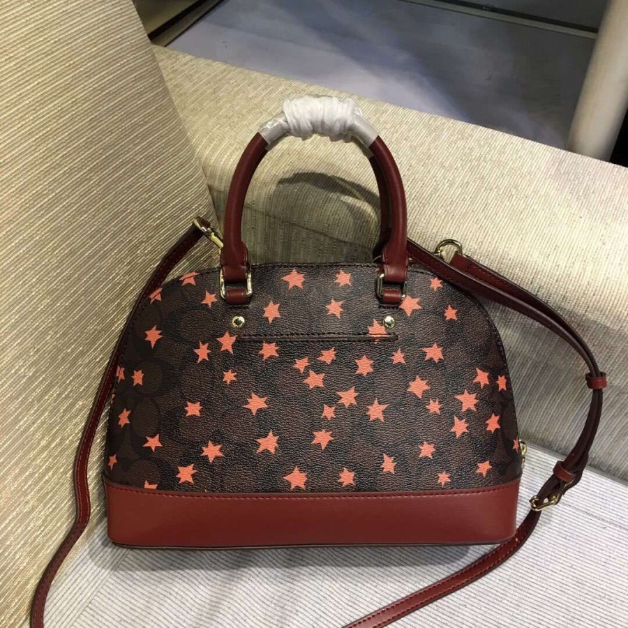 欧美风适合的大牌包包,女神节包包真皮