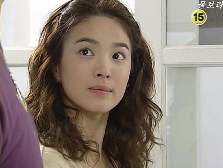 方脸选什么发型？马伊琍吴昕宋慧乔说，方脸选对发型照样美翻天