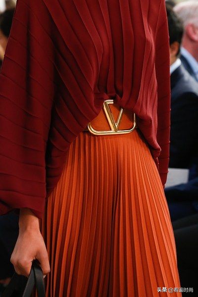 高档衣服为什么用聚酯纤维做面料,聚酯纤维是啥面料衣服为什么贵