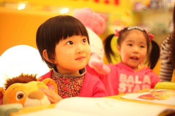 父母给孩子最好的新年礼物清单,送给孩子新年礼物最好的选择