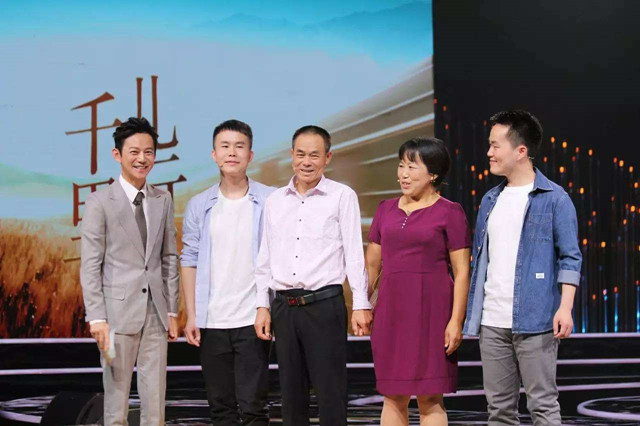 孩子vs老爸王者光荣,孩子的王者职业梦被父母毁掉