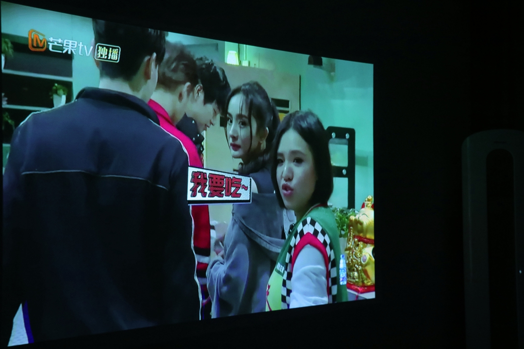 3GB+1400ANSI流明，强劲配置的当贝投影仪F1实测体验