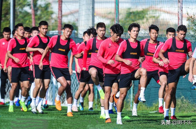 中超巡礼上港完整视频,中超十六强巡礼完整视频