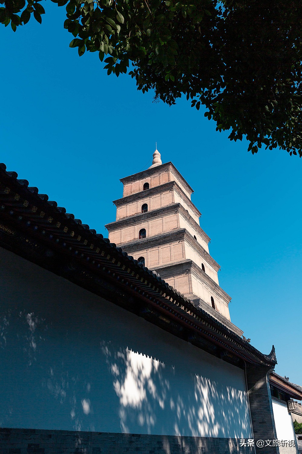 四方楼阁式砖塔大雁塔,大雁塔是哪代的四方楼阁式砖塔