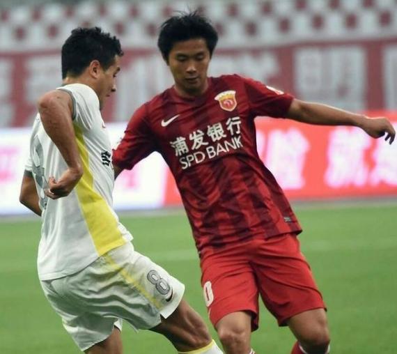 他是中国足坛的最狠赌徒！如今还清了千万赌债，投身足球青训