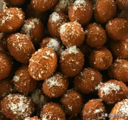 用黄泥腌制咸鸭蛋的最佳方法,黄泥咸鸭蛋腌制多久可以吃