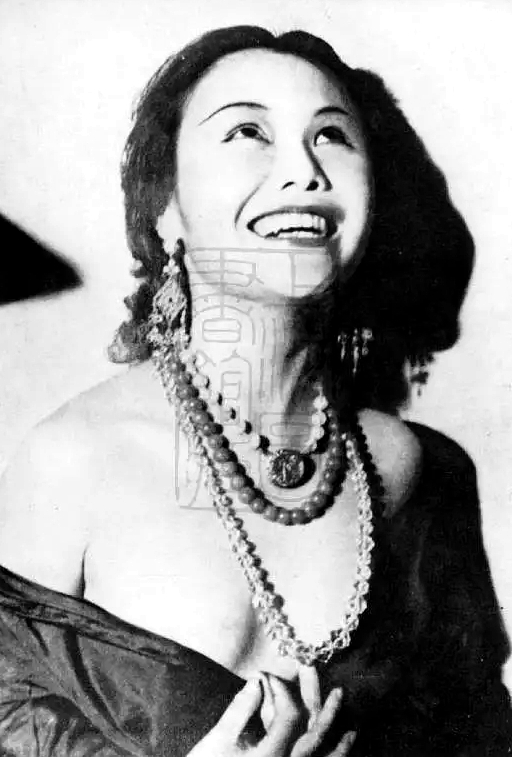 十字街头电影白杨 (白杨与赵丹主演十字街头)