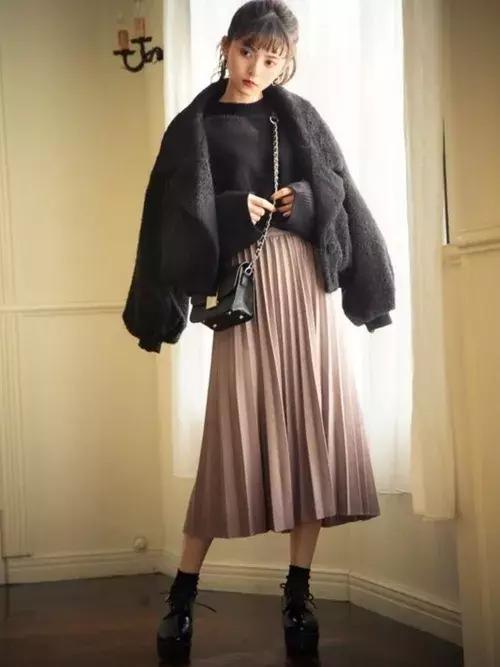 放假穿得这么土，难怪没有人约你！