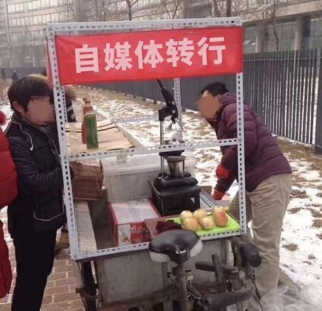 地摊做生意买什么二手车最合适,适合摆摊的车3万以下自动挡