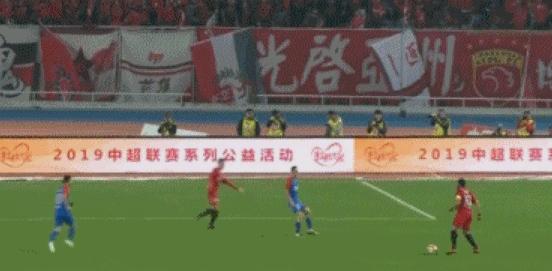 精彩进球井喷！张玉宁胡尔克德布劳内爆射VS萨拉赫奔袭