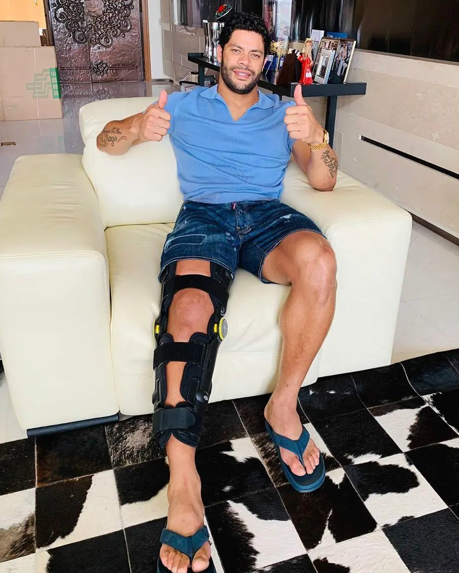 2017年中超第13轮富力vs上港,央视直播cctv5中超