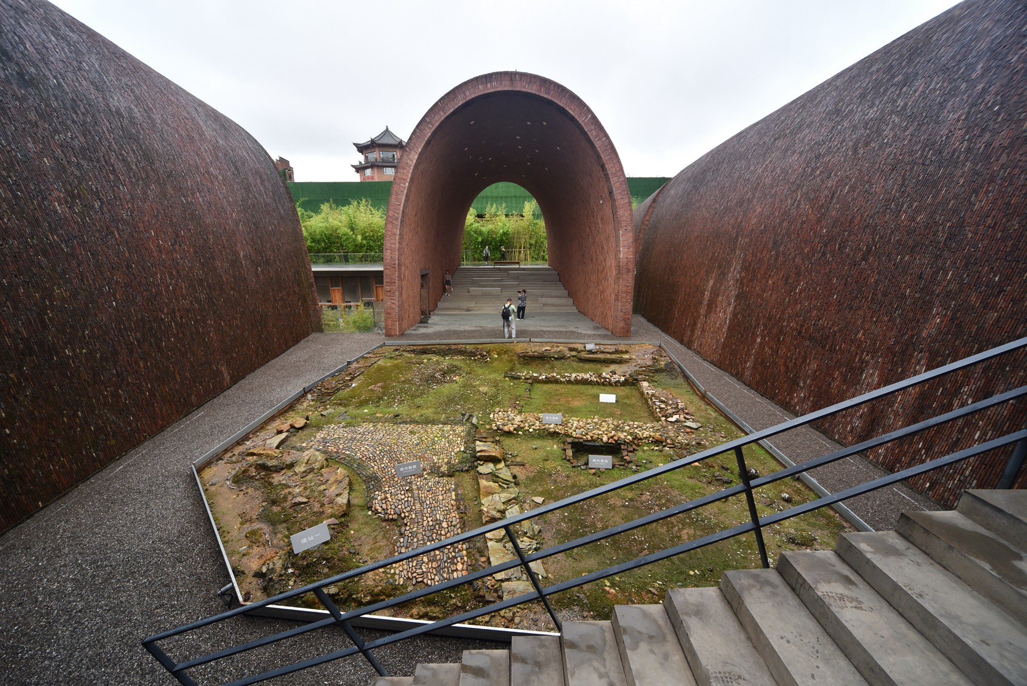 景德镇近代瓷器发展,千年瓷都景德镇有哪些瓷器