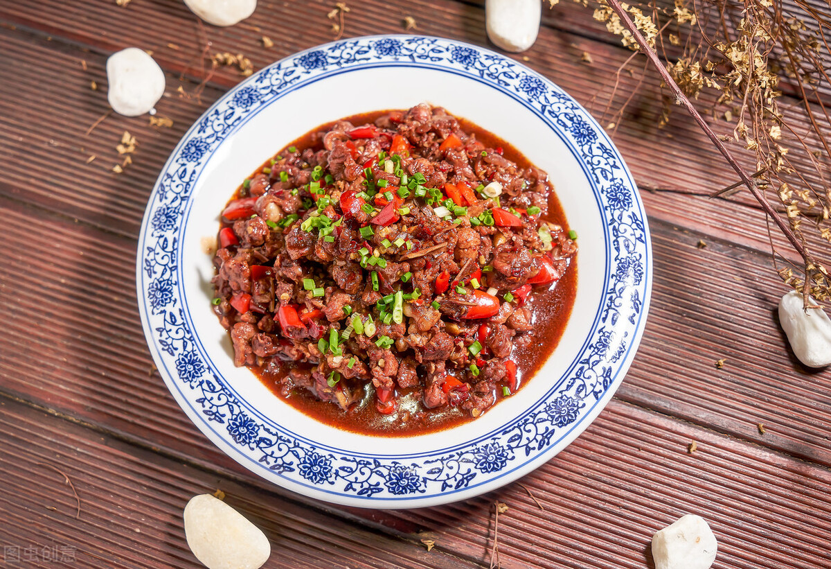 九江网红瓦罐汤哪家最好,九江美食四菜一汤