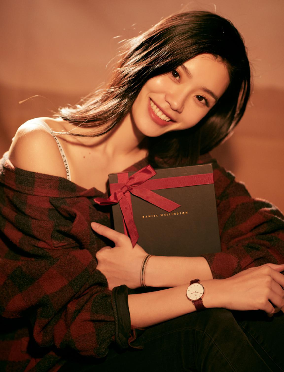 手表怎么搭配才能搭出女神范儿,简约百搭小众高级感手表