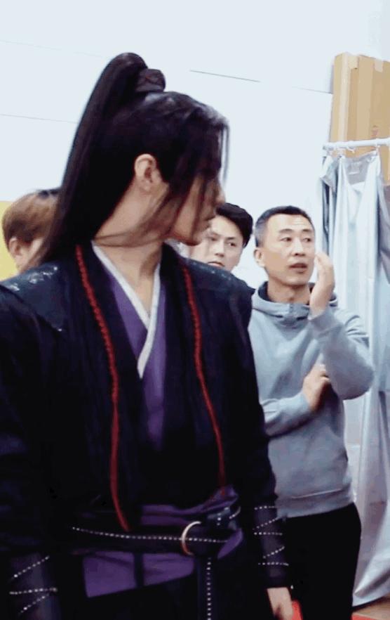 又酷又帅气的发型高马尾,复古发型女生港风长马尾