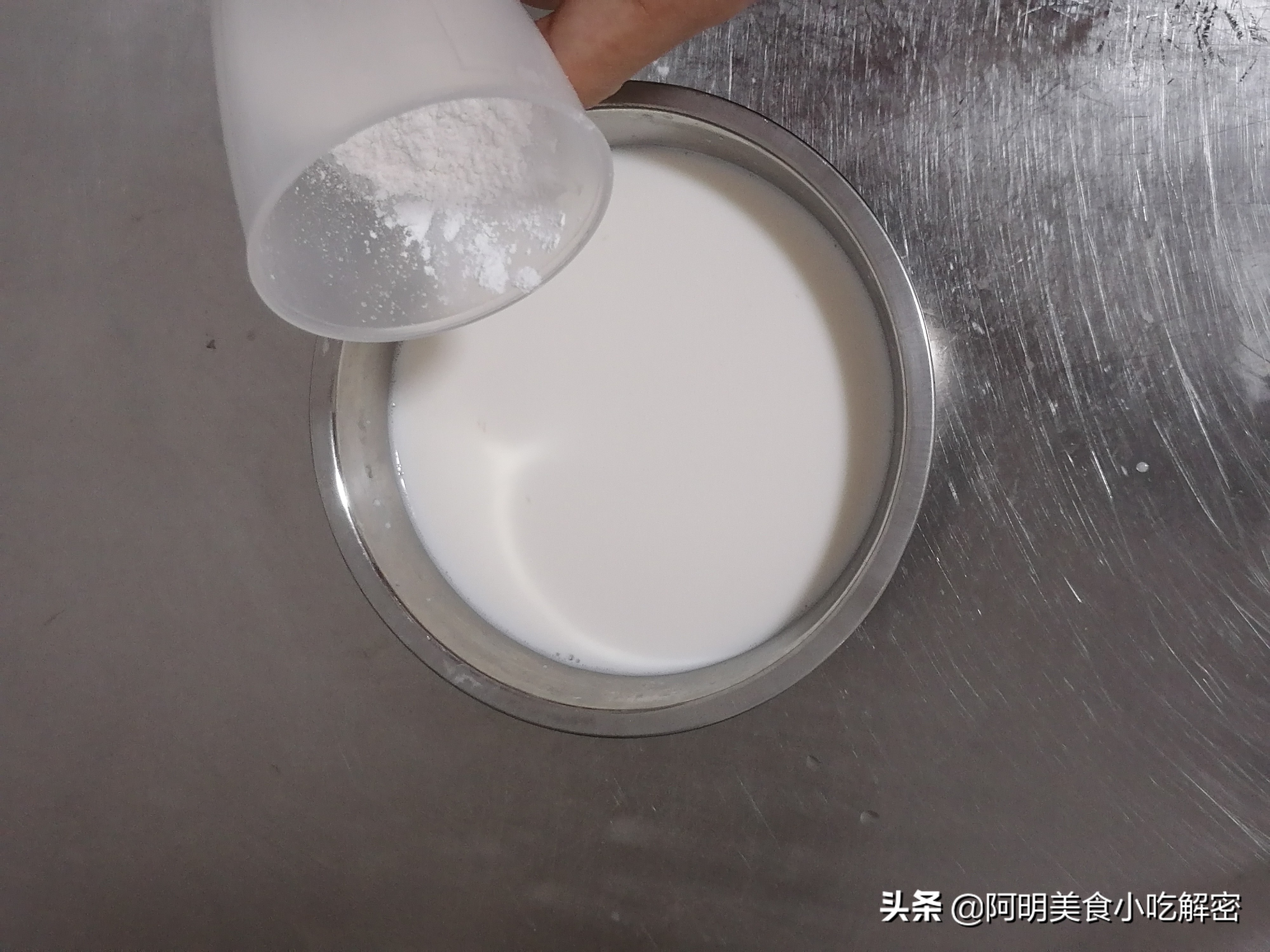 软饼的绿豆要泡多久,陆丰特产绿豆软饼做法