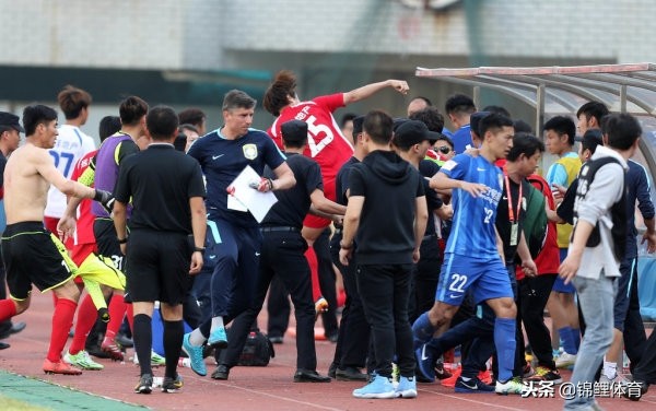 球场最大的暴力事件,球场暴力事件集锦