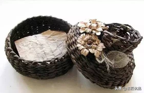 diy手工编织小花篮教程,纸杯和毛线编织的花篮详细教程