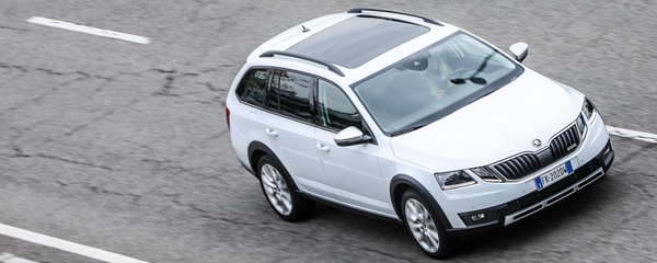 奥迪虚拟座舱增强版2200,奥迪虚拟座舱放大