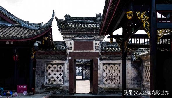 难道川西坝子还隐藏着帆船，古老的清代宅园，陈家桅杆浮出了水面