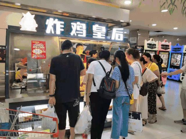 炸鸡汉堡加盟免加盟费,炸鸡汉堡店经营技巧和方案