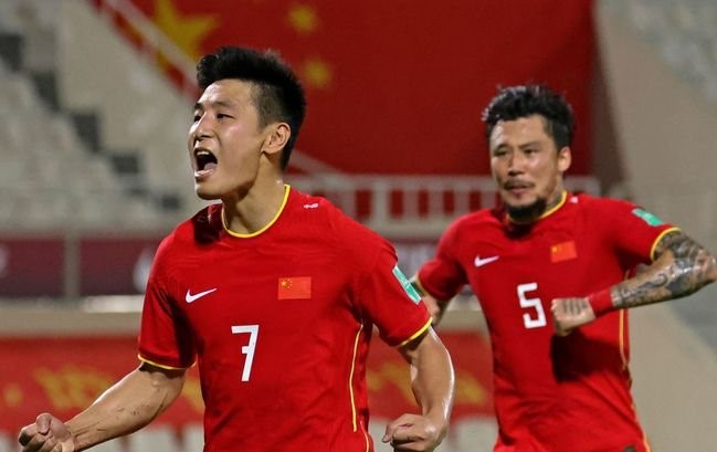 从李铁的莫名换人说起：让人担心的事情还是发生了？